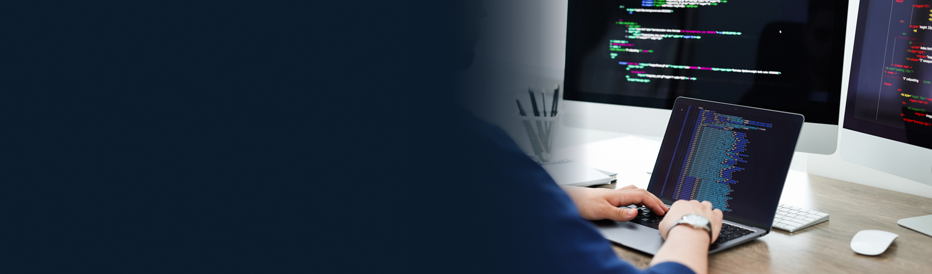 How to Create and Deploy a Laravel Project: Structure, Examples, and Best Practices - Picture №1